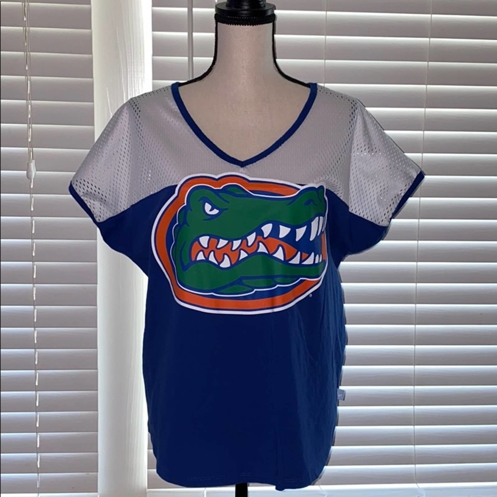 🦄 NWOT Florida Gators top 🧡🐊💙
